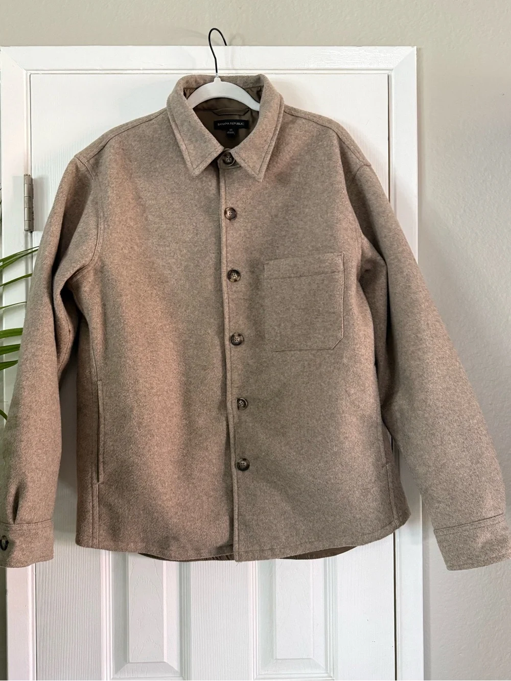 Banana Republic Men's Taupe Button-Front Shirt Jacket